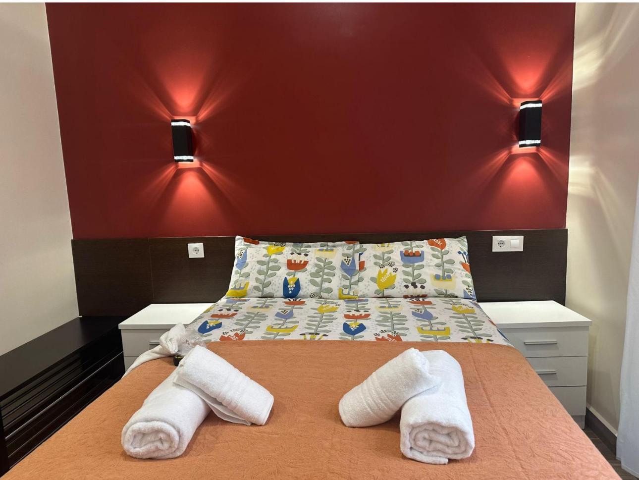 Hostal “ Infantas” Madrid Eksteriør billede